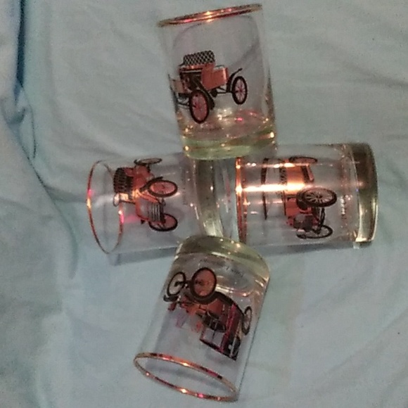 Vintage Other - Vintage 4 large shot glasses
